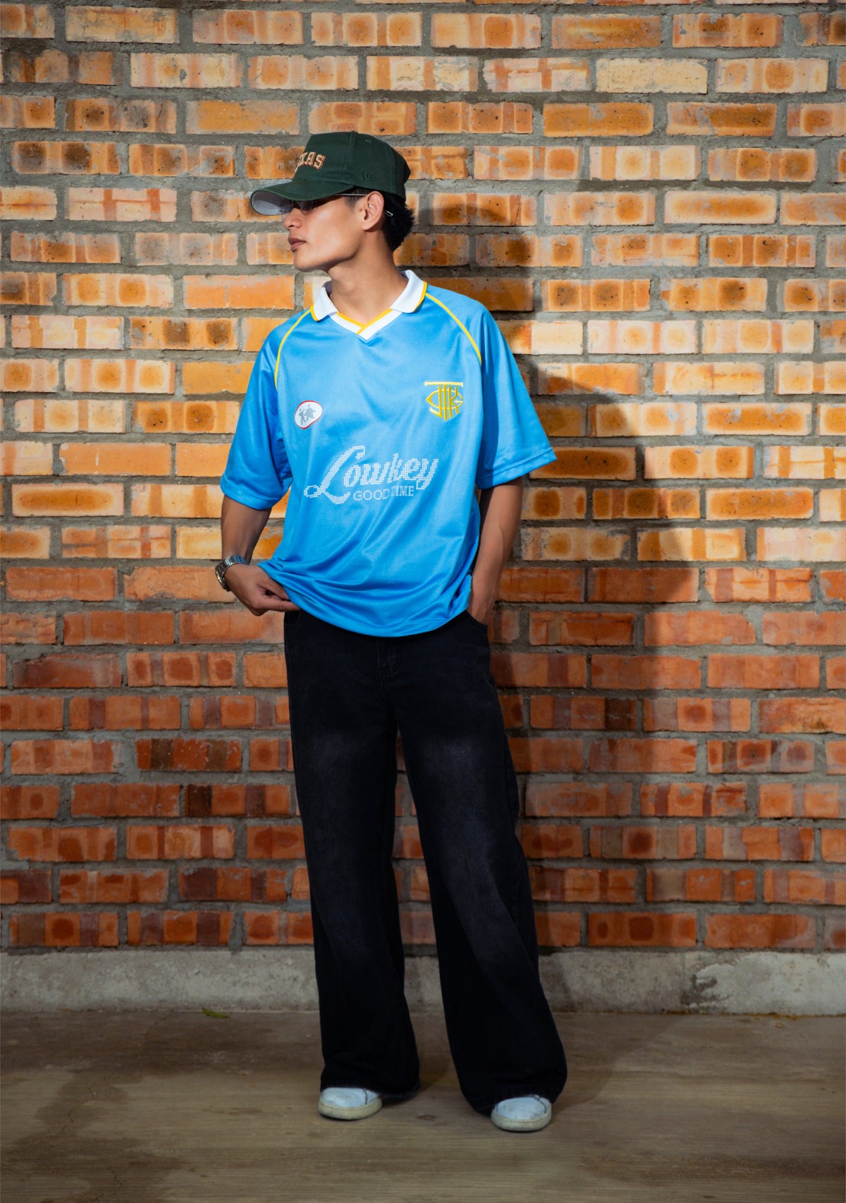 OFFSIDE FOOTBALL TEE